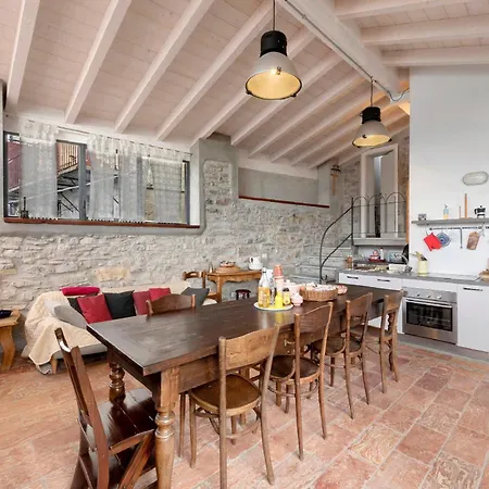 Loft E Veranda Sul Di * בלביו