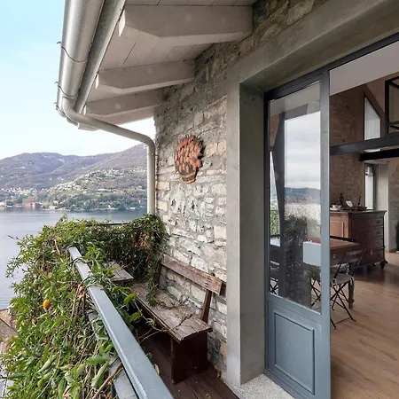 דירה Loft E Veranda Sul Di בלביו