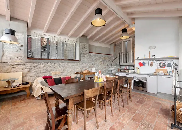 Loft E Veranda Sul Di * בלביו