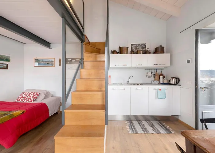 Loft E Veranda Sul Di בלביו