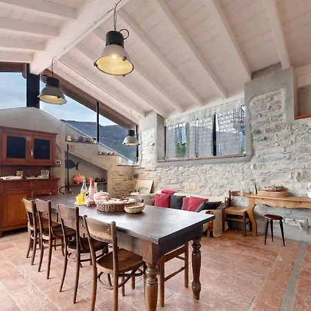 Loft E Veranda Sul Di Apartman Blevio